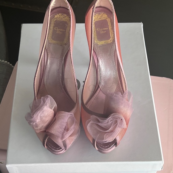 Dior Bagatelle Blush Ombré Peep Toe Pom Bow Wedding Heels Size 38.5 - Picture 3 of 13